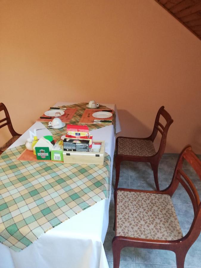 Grill Garten Vendeghaz Hotel Keszthely Luaran gambar