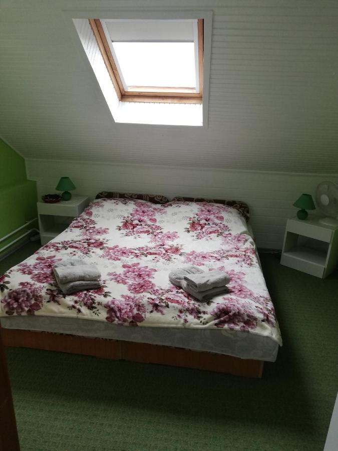 Grill Garten Vendeghaz Hotel Keszthely Luaran gambar