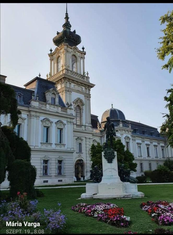 Grill Garten Vendeghaz Hotel Keszthely Luaran gambar
