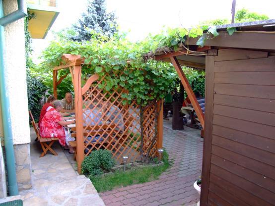 Grill Garten Vendeghaz Hotel Keszthely Luaran gambar